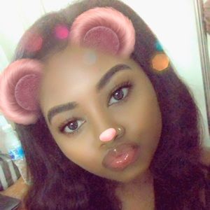 Meet your Posher, Linda